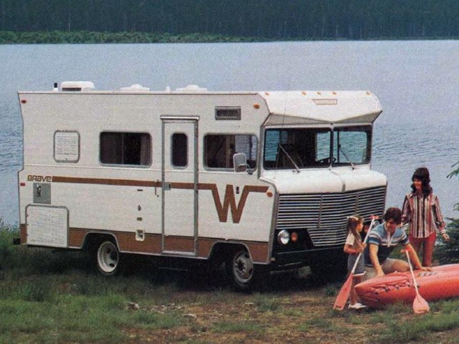 Winnebago Brave '1971